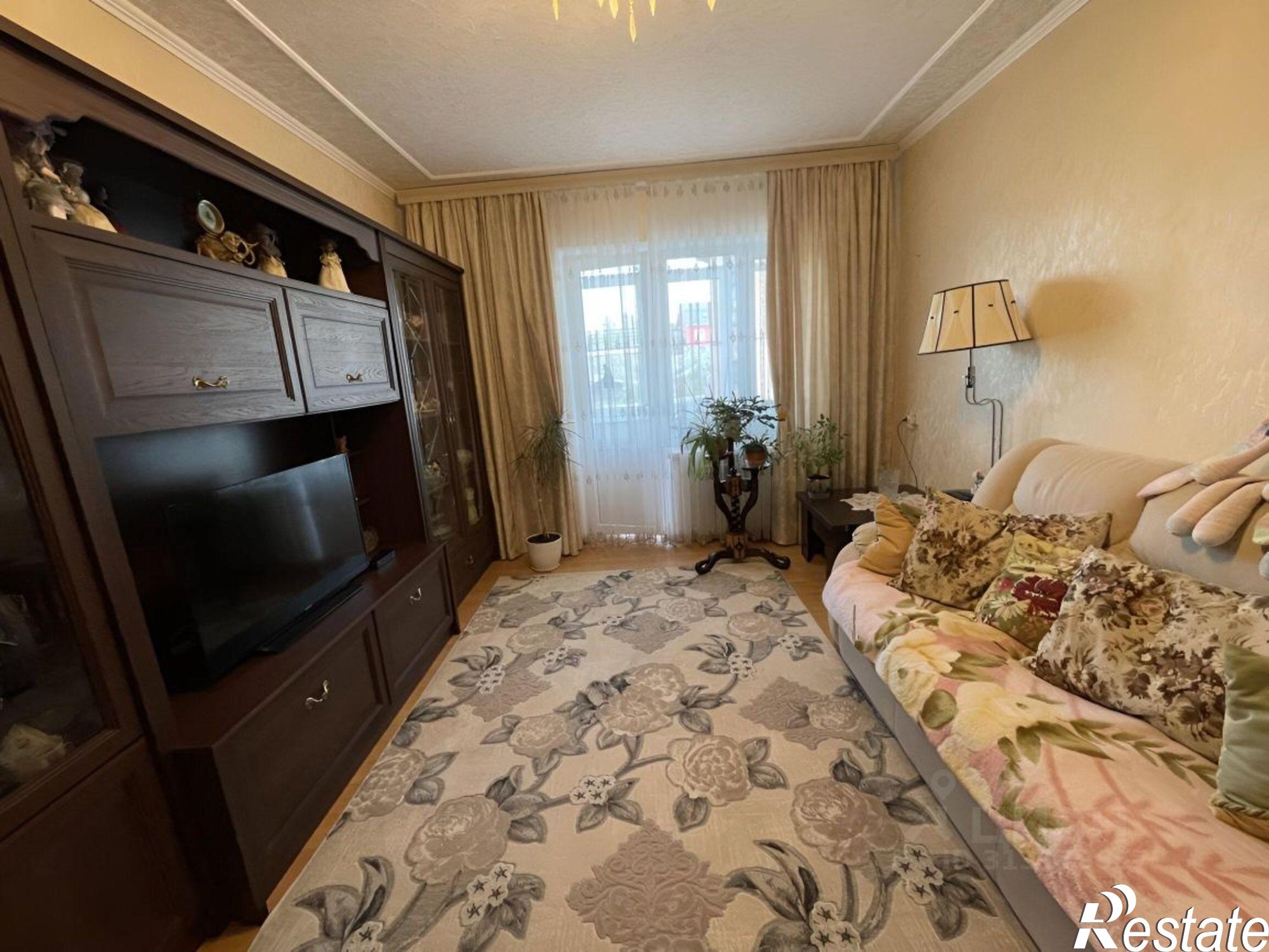 Купить квартиру за 7 700 000 рублей на ул Кардовского, 32