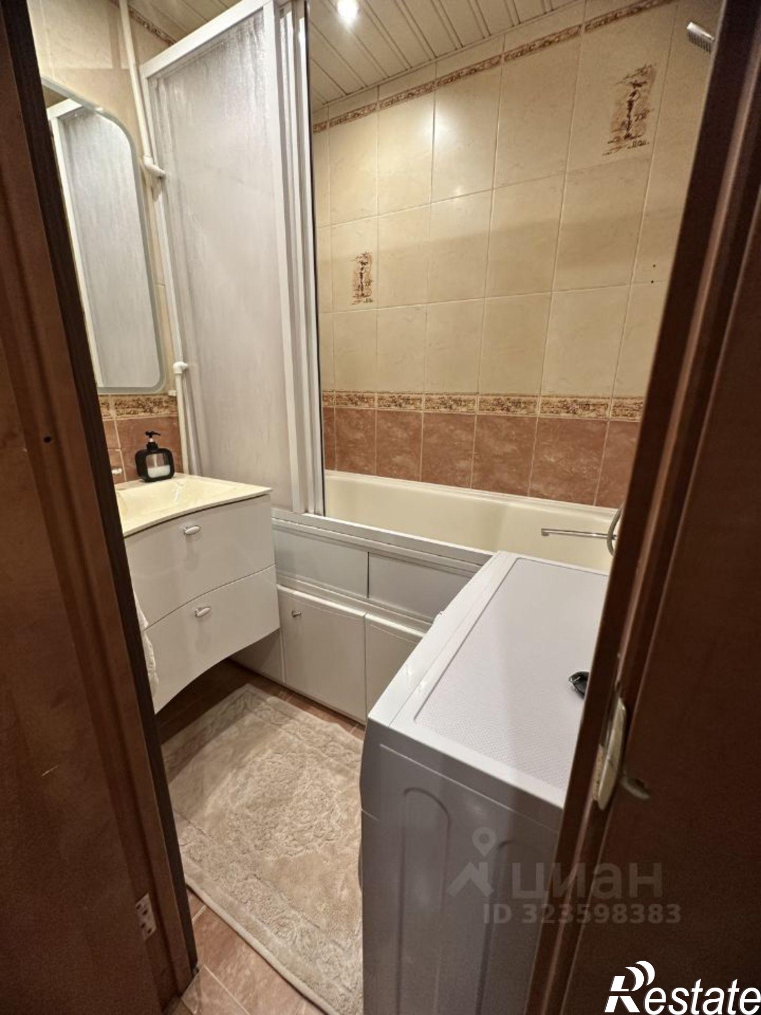 Сдать квартиру за 40 000 рублей на ул Менделеева, 6