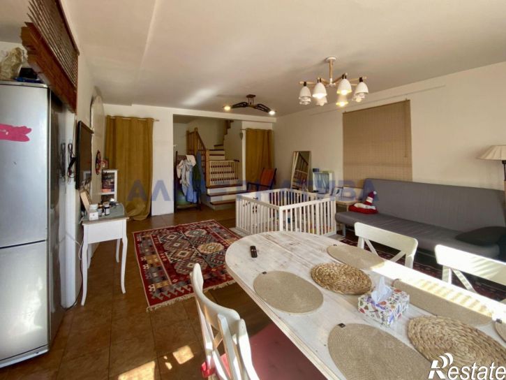 4-комн квартира Оптимистов пер, 11,  д. 11