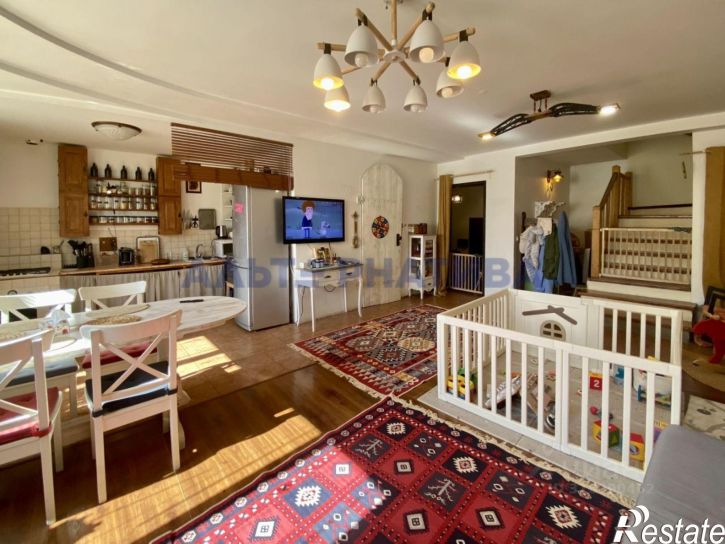 4-комн квартира Оптимистов пер, 11,  д. 11