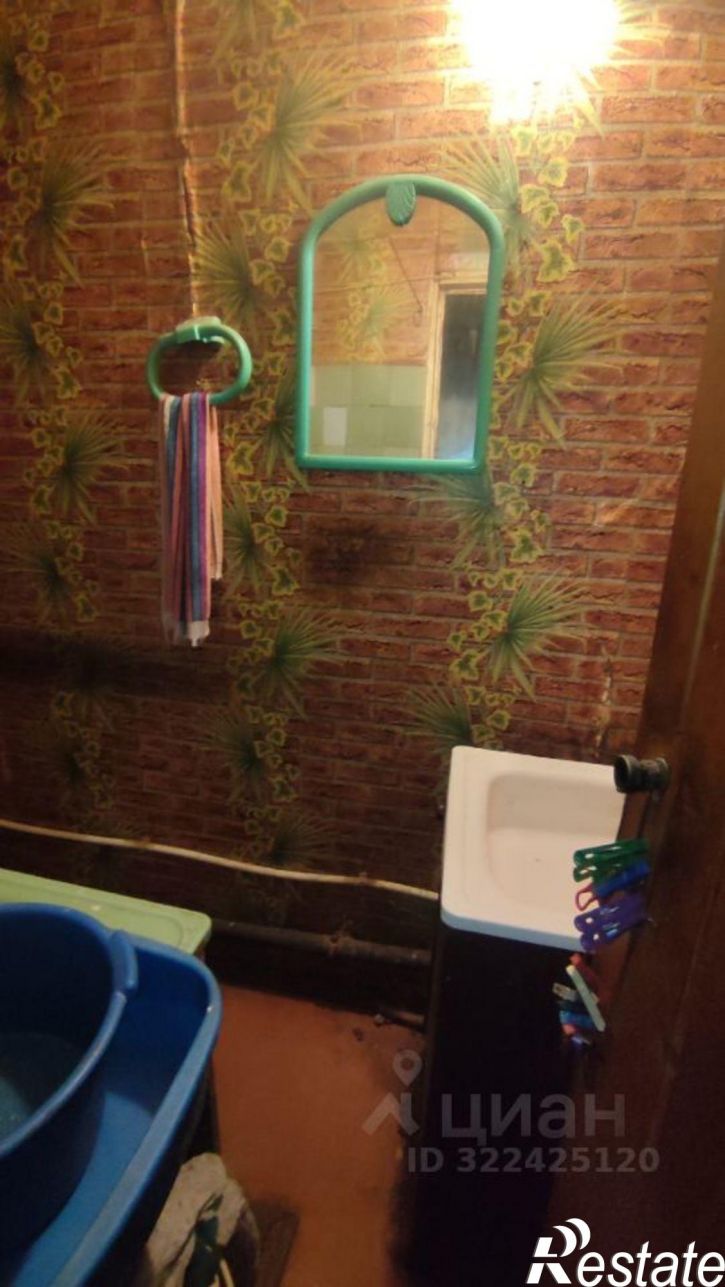 2-комн квартира улица 40 лет ВЛКСМ, 13,  д. 13