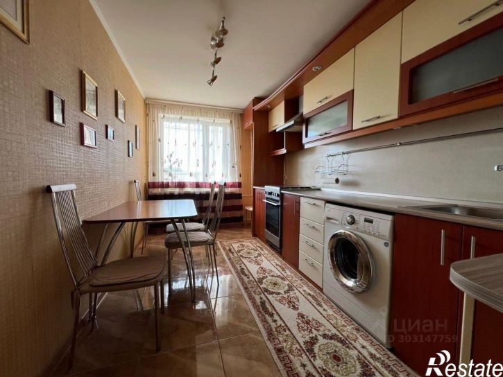 3-комн квартира Кооперативная улица, 18,  д. 18