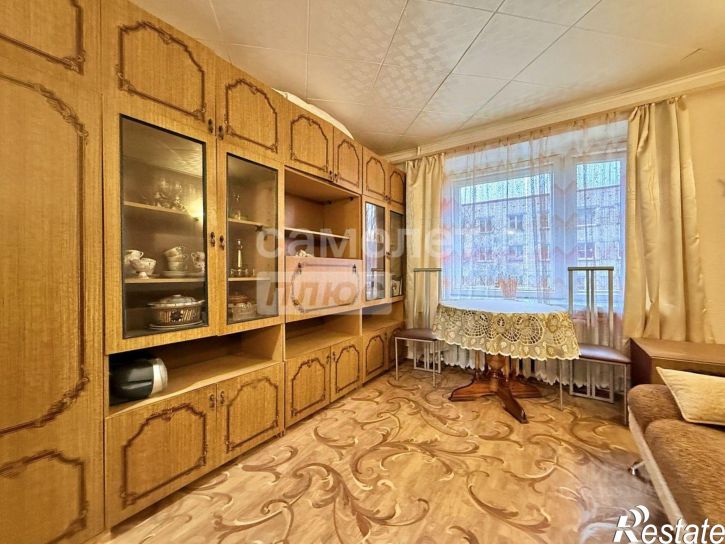 Комната ул 50 лет Комсомола, 20,  д. 20