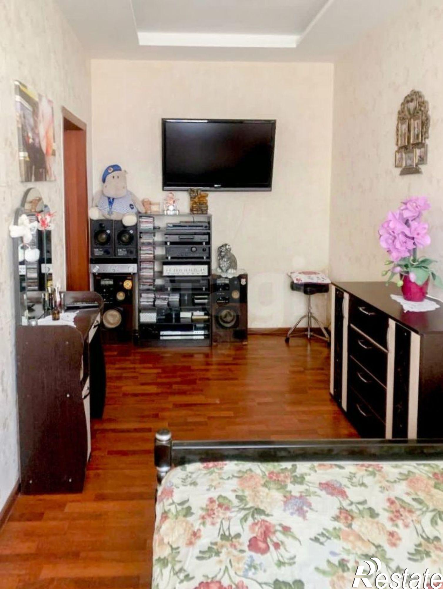 Купить квартиру за 5 300 000 рублей