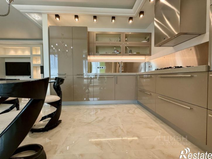 5-комн квартира Горицкий пер, 2б,  д. 2б