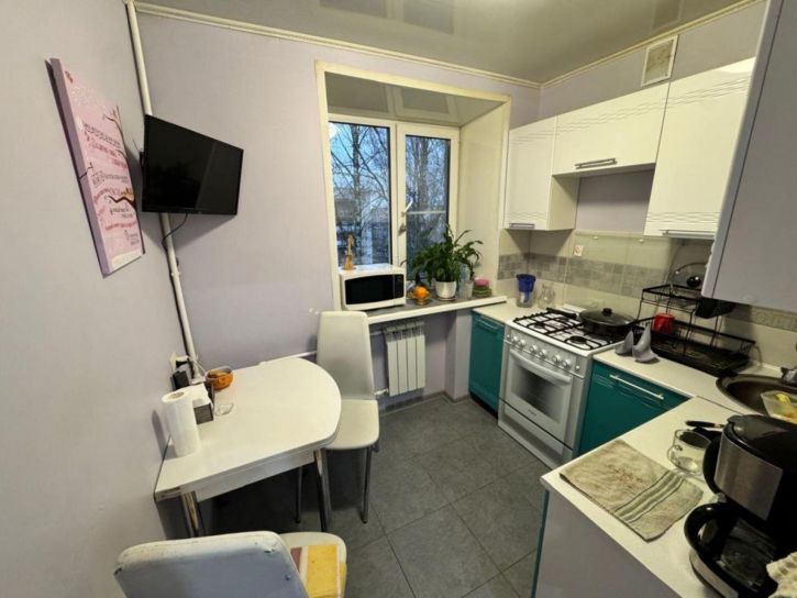 2-комн квартира Менделеева ул, 30