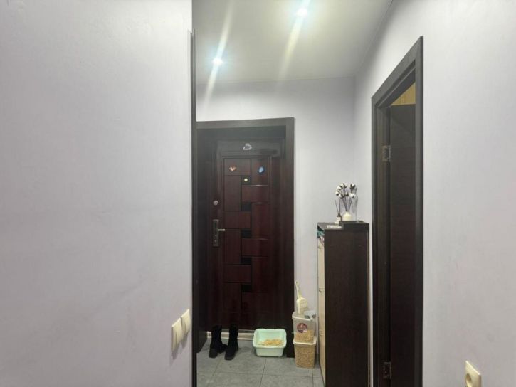 2-комн квартира Менделеева ул, 30