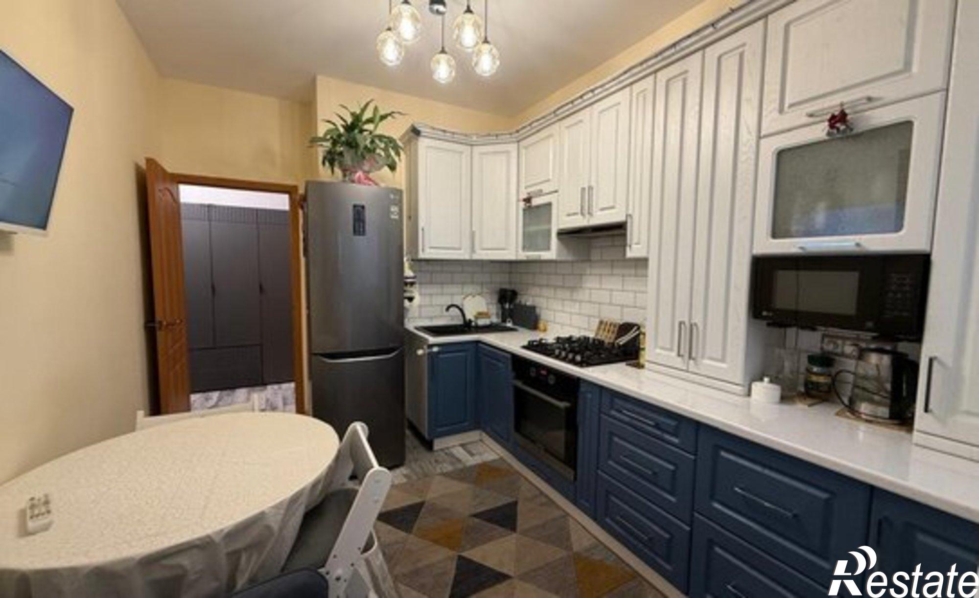 Купить квартиру за 7 200 000 рублей на ул Ростовская, 51